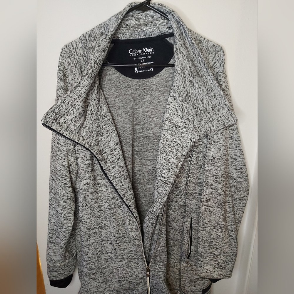 Calvin Klein Performance Zip Jacket - Picture 9 of 9